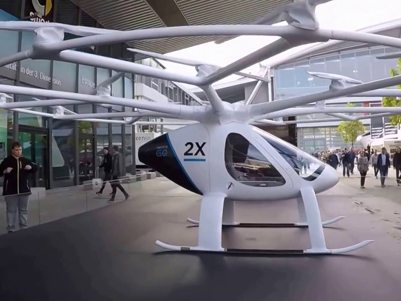 شاهد أول تاكسي طائر في العالم